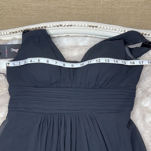 Ever❤️Pretty•Chiffon Maxi Dress - Picture 8 of 12